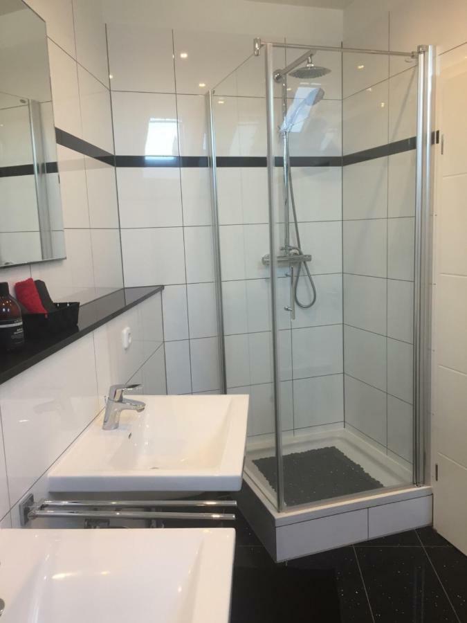 Apartment Mit Parkblick Toenisvorst ภายนอก รูปภาพ
